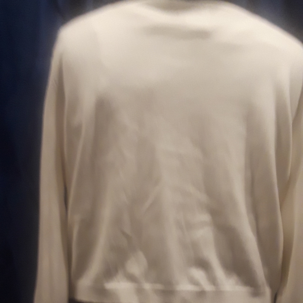K and Co. Sweater - Picture 3 of 4
